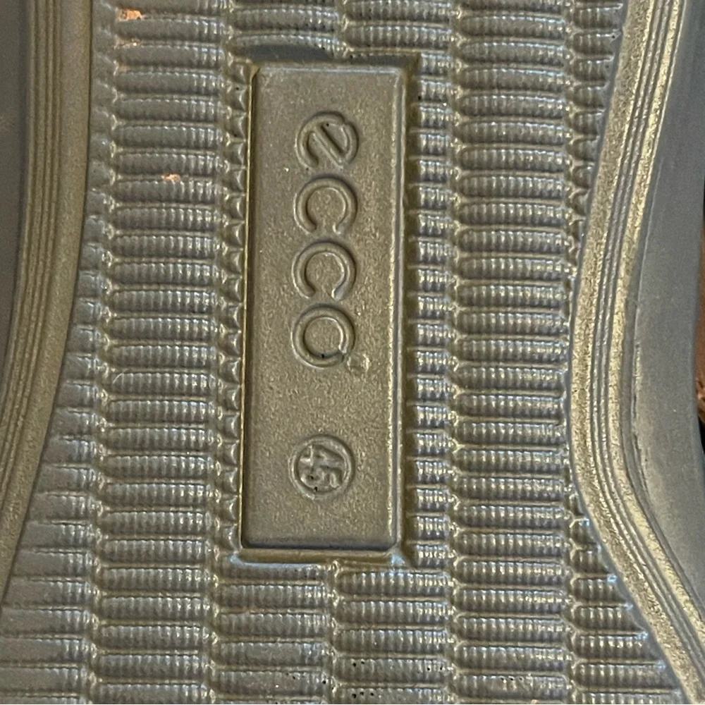 Ecco sandals mens size 45 U.S. 11-11.5‎ pre-owned condition brown